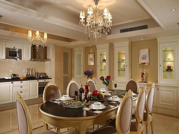 Riverside Baroque Apartments