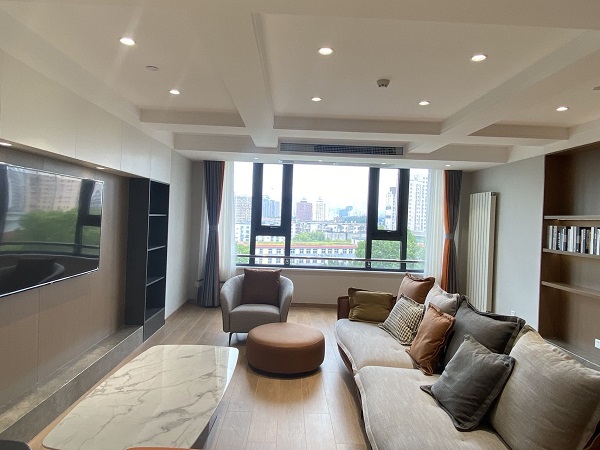 East Palace Apartments